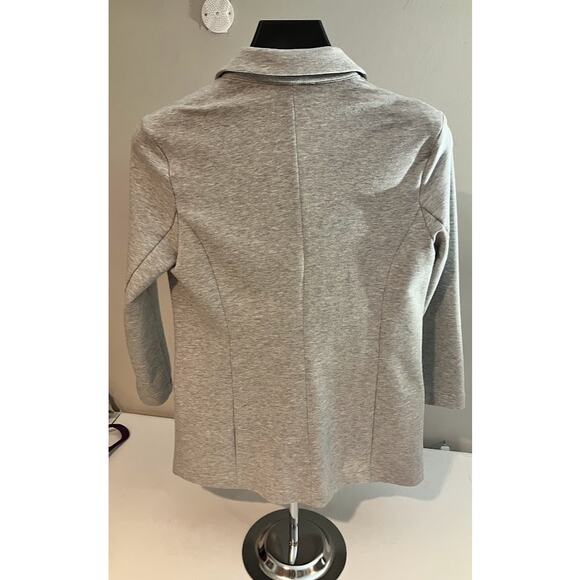 Metaphor Elegant Light Gray Cotton Blazer - Picture 2 of 6